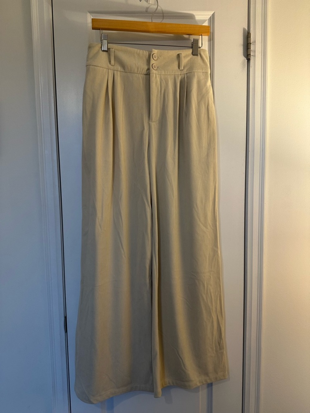 Commense Wide-Leg High-Waist Cream Pants